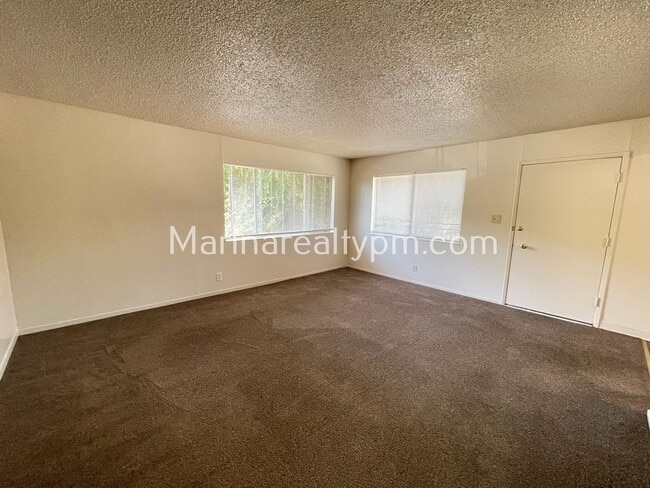 Building Photo - 1502-1508 Valle Vista Ave