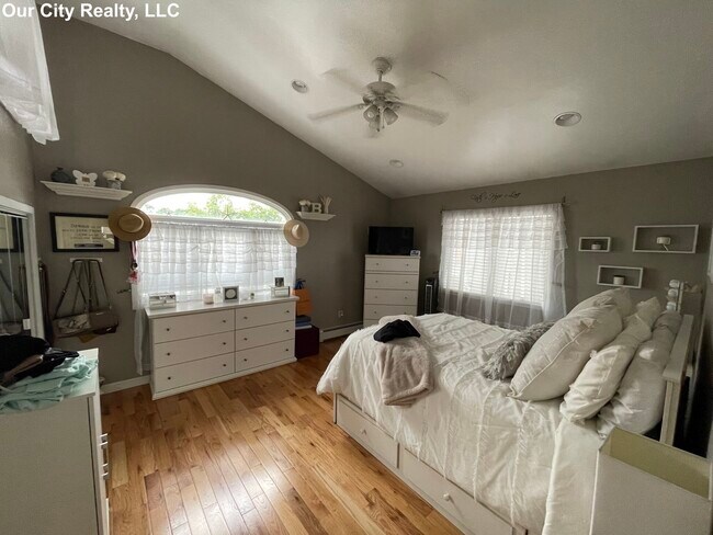 Foto del edificio - 16 Benham St