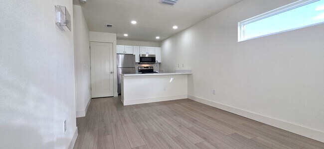 Foto del edificio - 925 13th Ave S