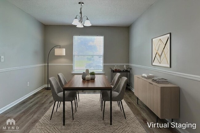 Building Photo - 10958 Mandarin Station Dr E