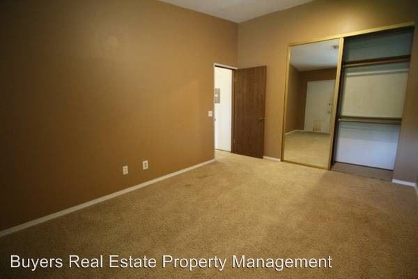 Building Photo - 2 br, 1 bath House - 221 McCarrey Street #16