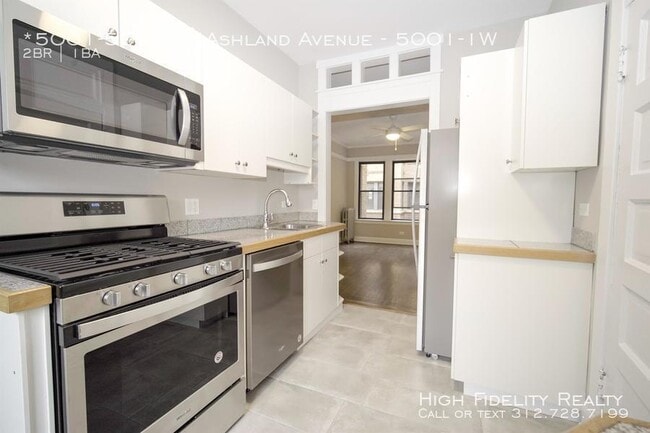Building Photo - 5001-5009 N Ashland Ave