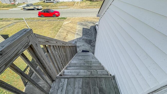 Building Photo - 3811 Chatham Cir