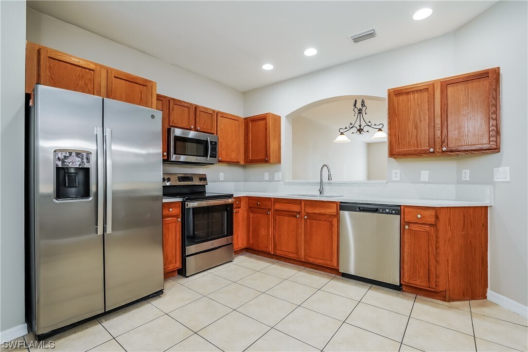 Foto del edificio - 17523 Cherry Ridge Ln
