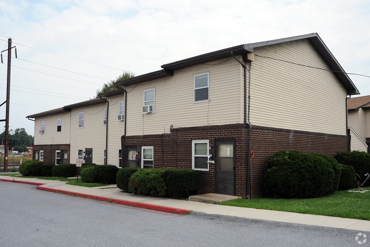 Genesis Court 2 40 Genesis Ct Middletown PA 17057 Apartments com Genesis Court 2 40 Genesis Ct Middletown PA 17057 Apartments com