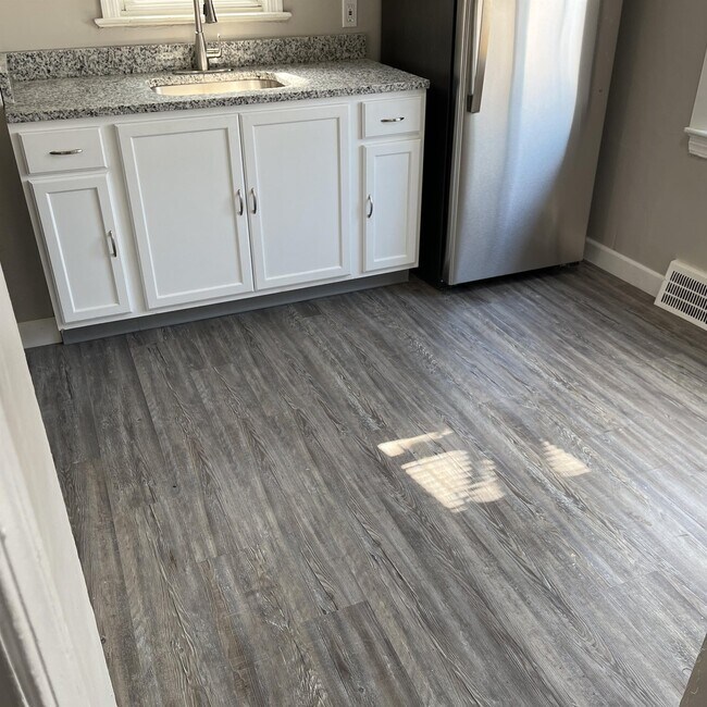 Foto del edificio - 3958 Lee Heights Blvd