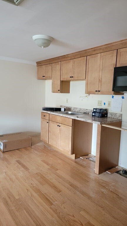 Foto del edificio - 996 East St