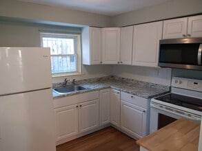 Building Photo - 1918 Bonitz St