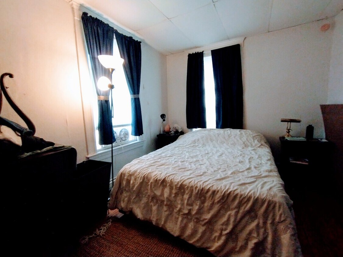 Front Bedroom - 25 Magnus Ave