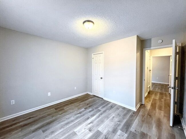 Building Photo - 7611 Lilly Dr