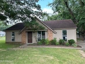 Building Photo - 6225 Sandhurst Rd