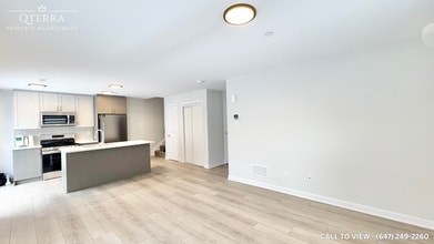 Building Photo - 701 Glenroy Gilbert Dr