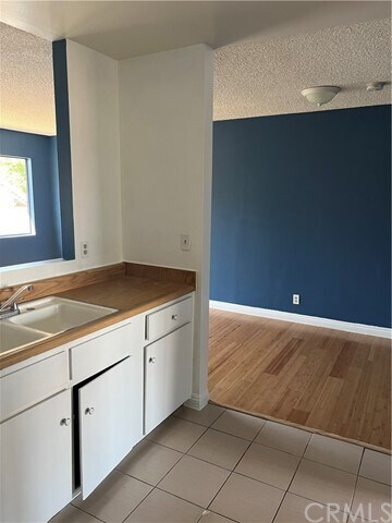 Building Photo - 2526 Alcazar St