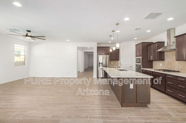 Building Photo - 8814 W Medlock Drive
