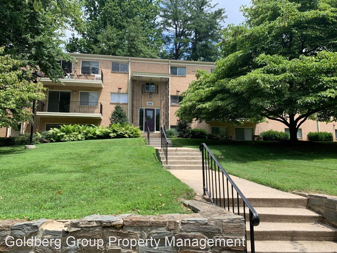 2 br, 1 bath House 10606 Montrose Avenue... House Rental in