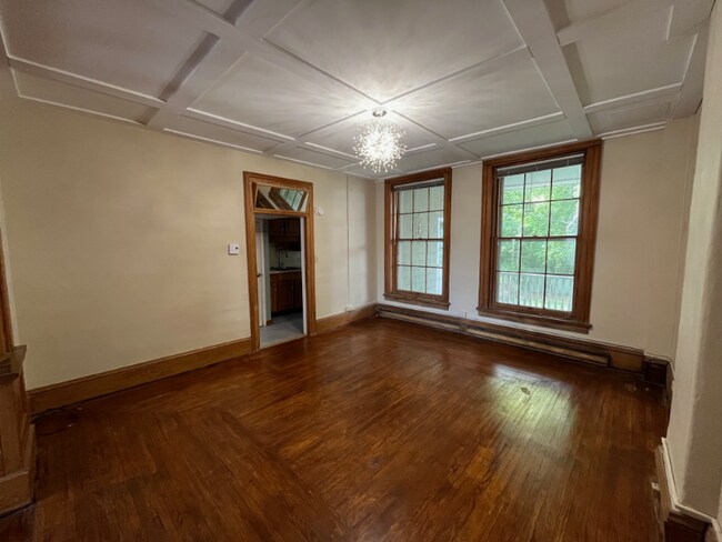 Foto del edificio - 106 Pine St