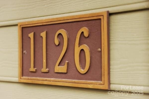 Building Photo - 1126 Hanford Pl NW