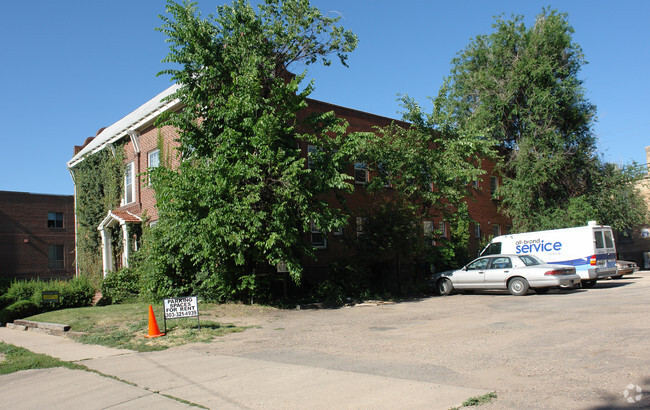 Building Photo - 1027 Washington Street