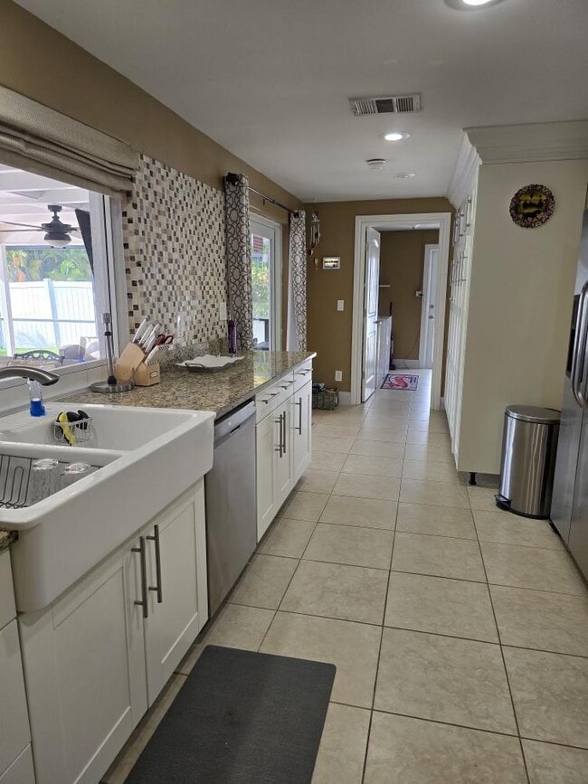 Foto del edificio - 4443 N Pacific Cir