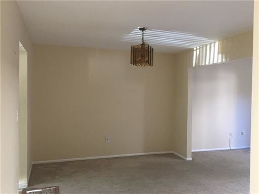 Building Photo - 803 Hidden Village Dr