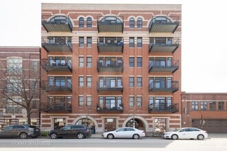 Building Photo - 1355 W Washington Blvd