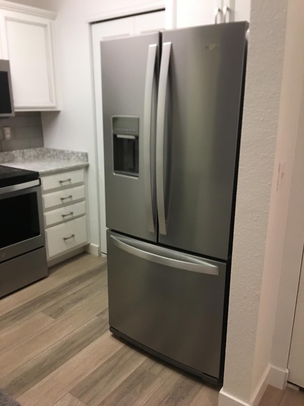 Foto del edificio - 4545 Wheaton Dr