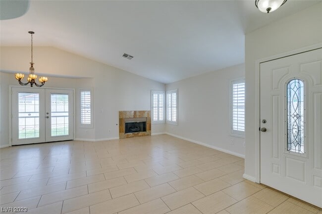 Building Photo - 8000 Tulum Ct