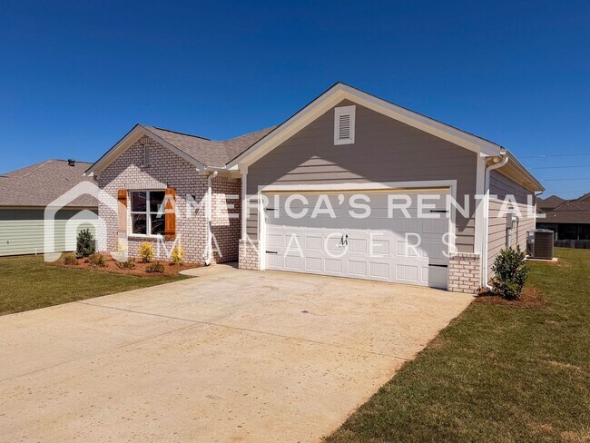 Building Photo - Brand New Three Bedroom Hudson Plan for Rent in Tuscaloosa!