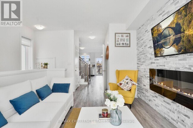 Photo du bâtiment - 575 Woodward Ave