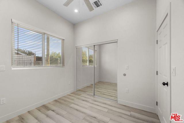 Foto del edificio - 1956 N Ontario St