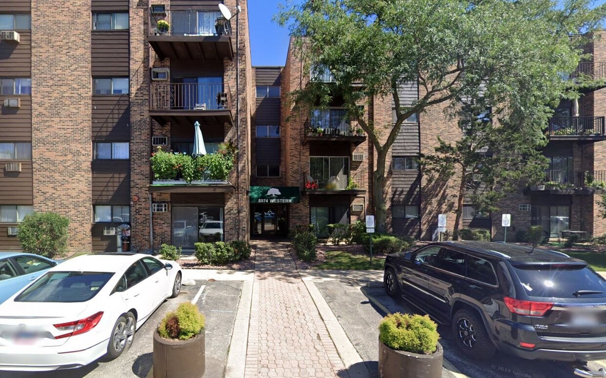 Primary Photo - 8974 N Western Ave