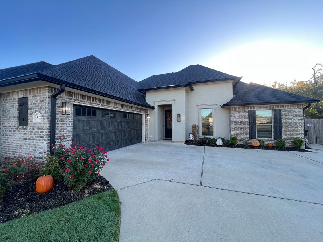 508 Long Acre Dr, Bossier City, LA 71111 House Rental in Bossier City