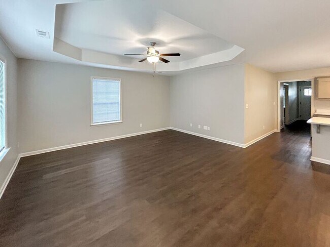 Foto del edificio - 137 Ocean Springs Ave