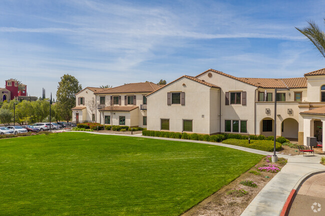 Paisajismo - Westmont at San Miguel Ranch