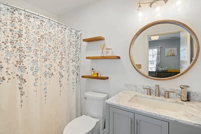 Foto del edificio - 337 Mount Support Rd