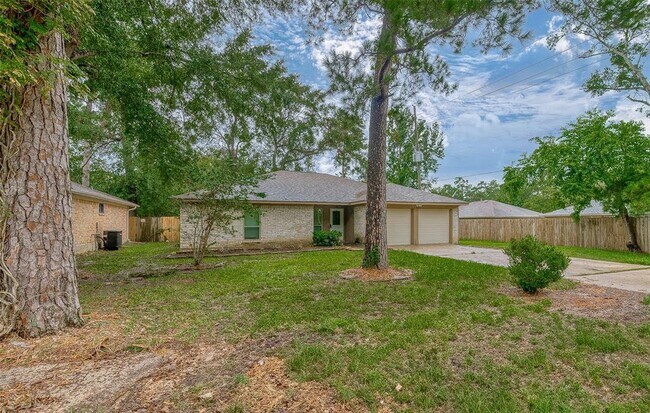 Building Photo - 25907 Glen Loch Dr