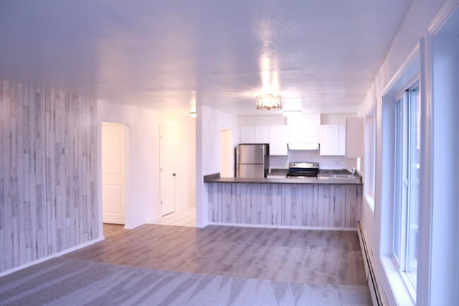 Dinning Room & Kitchen - 1890 Glacier Ave