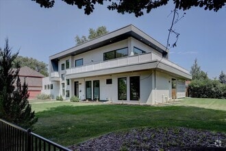 Building Photo - 6435 E 6th Ave Pkwy