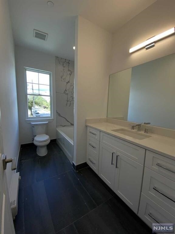 Foto del edificio - 74 Clarendon Pl