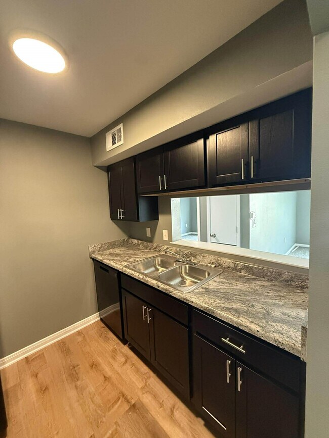 Building Photo - 12623 Ashford Meadow Dr