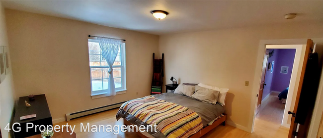 Foto del edificio - 3 br, 1 bath House - 421 N. Hunters Way