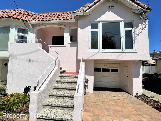 Building Photo - 2 br, 2 bath House - 616 Easton Ave