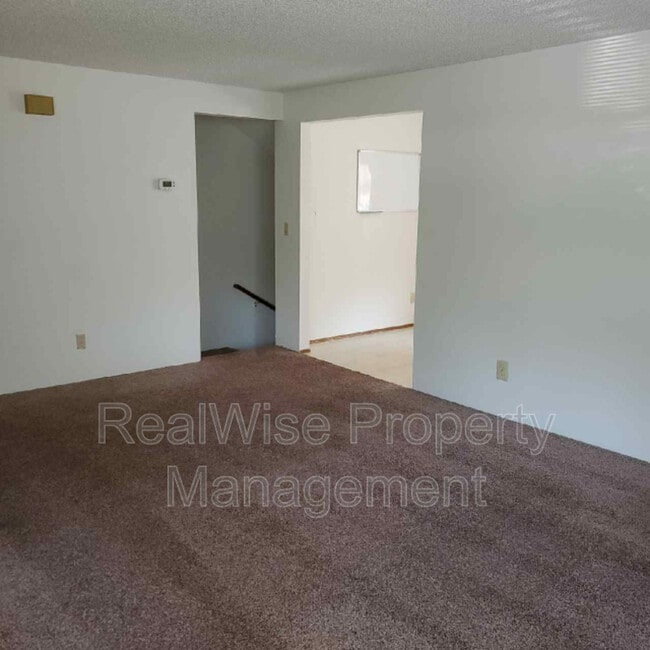 Building Photo - 306 Catalina Dr