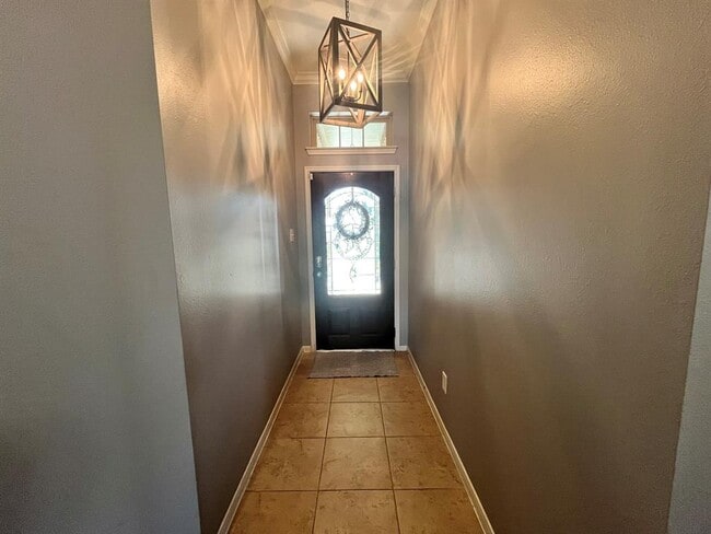Building Photo - 3015 Crescent Oaks Park Ln