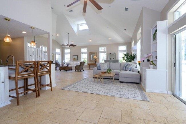 Foto del edificio - 400 Seaside Ln