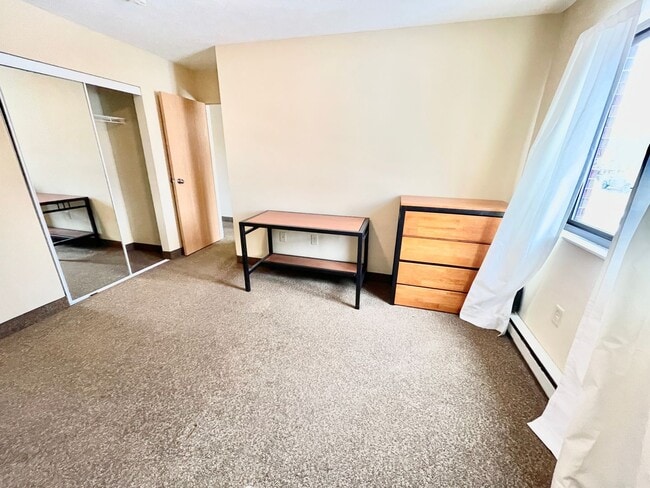 Foto del interior - Bayit Edinboro
