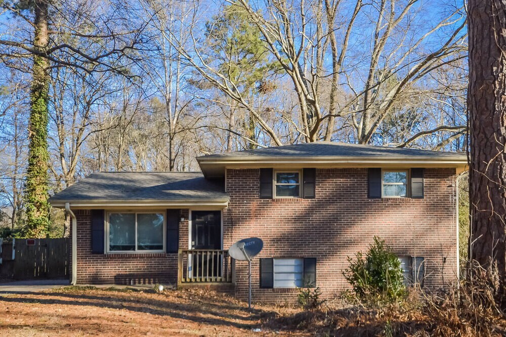 Foto principal - 2468 Castile Dr