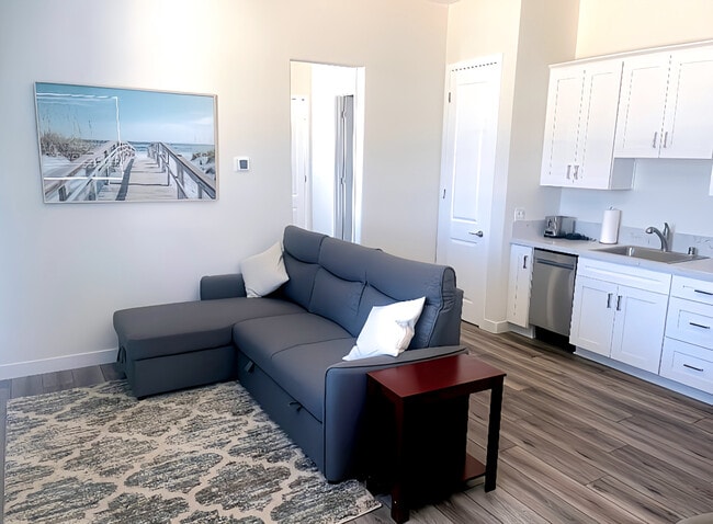 Sala de estar - 8014 Shadow Hill Dr