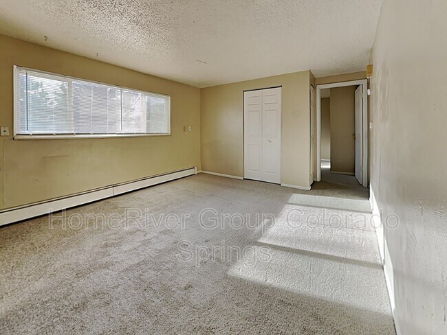 Foto del edificio - 7270 Alegre Cir