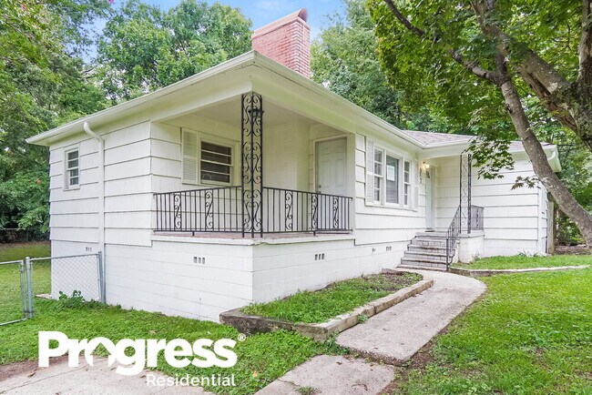 Building Photo - 812 Nelson Dr